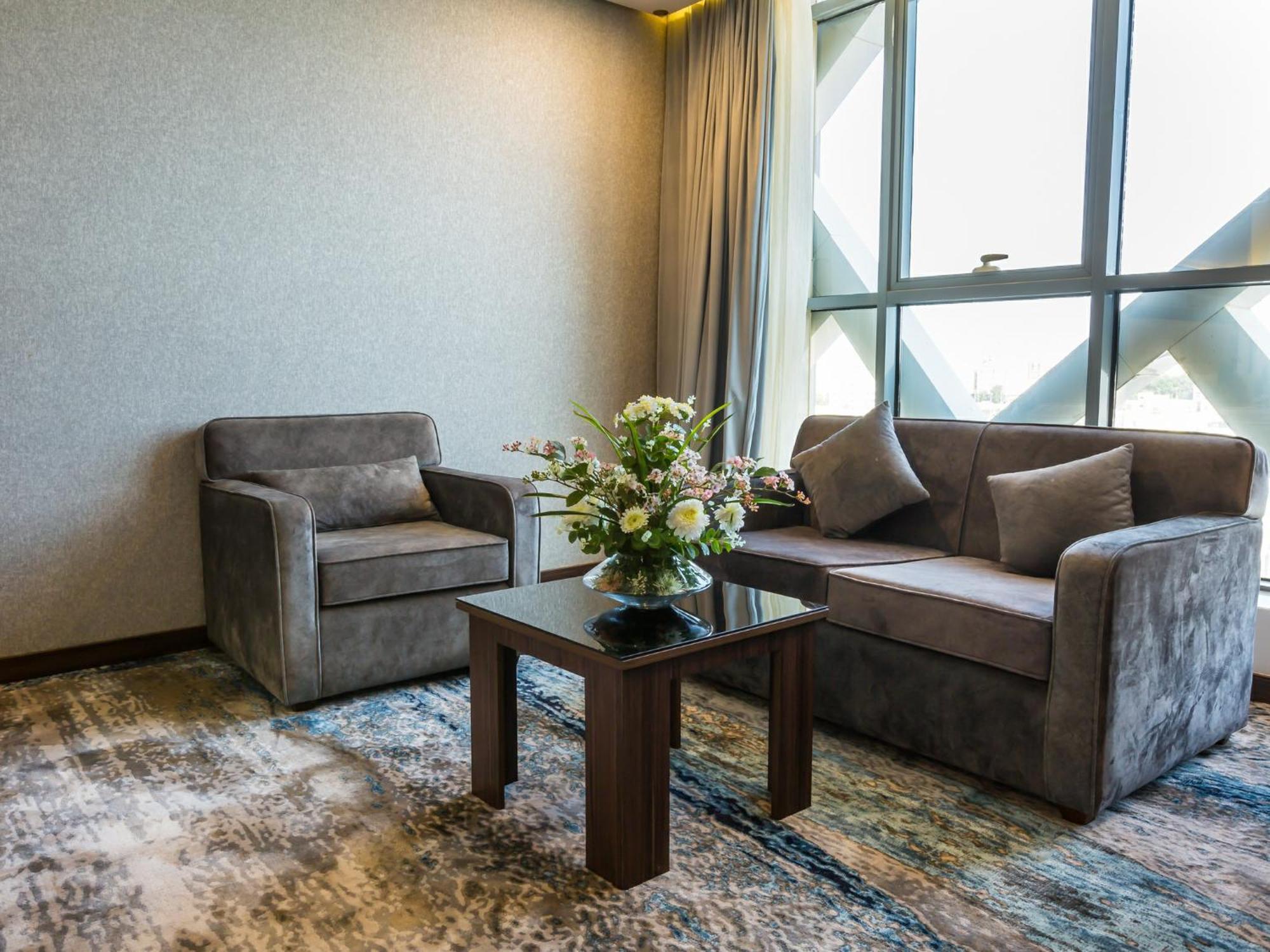 White Diamond Hotel Sari Jeddah Exterior photo